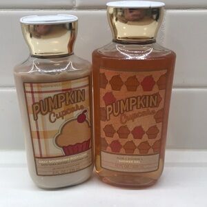 NWT! RARE! BBW Pumpkin Cupcake Shower Gel & Lotion Set